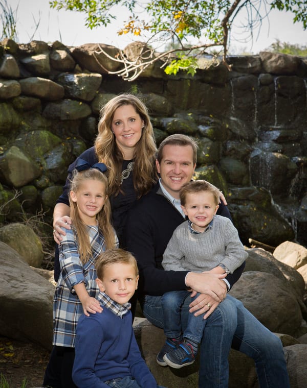 Families portrait photography — Studio Reverie