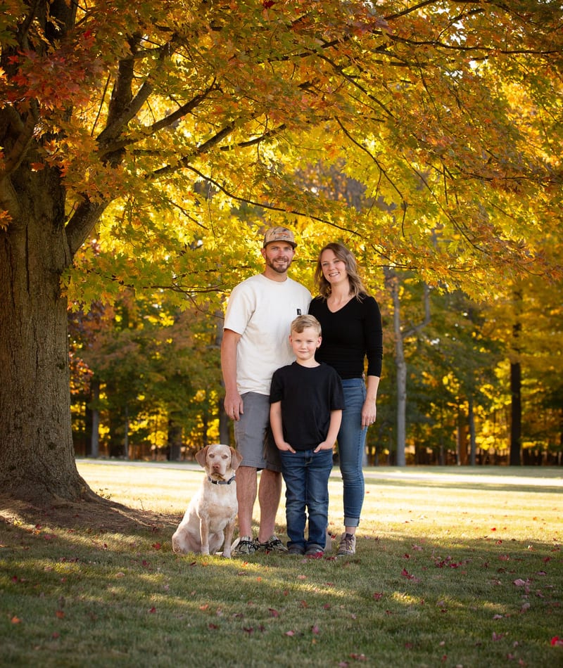Relaxed, natural family portrait session by Studio Reverie in Colgate, WI